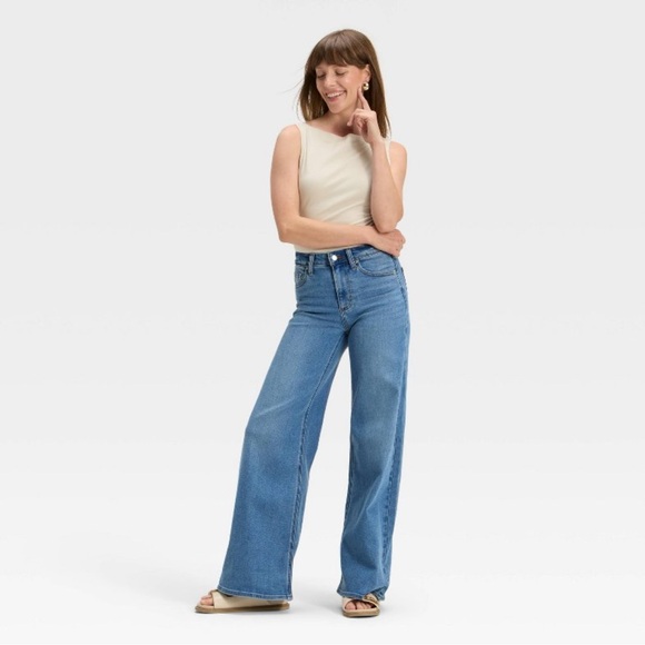 Universal Thread Women’s High-Rise Wide Leg Jeans - Picture 1 of 5